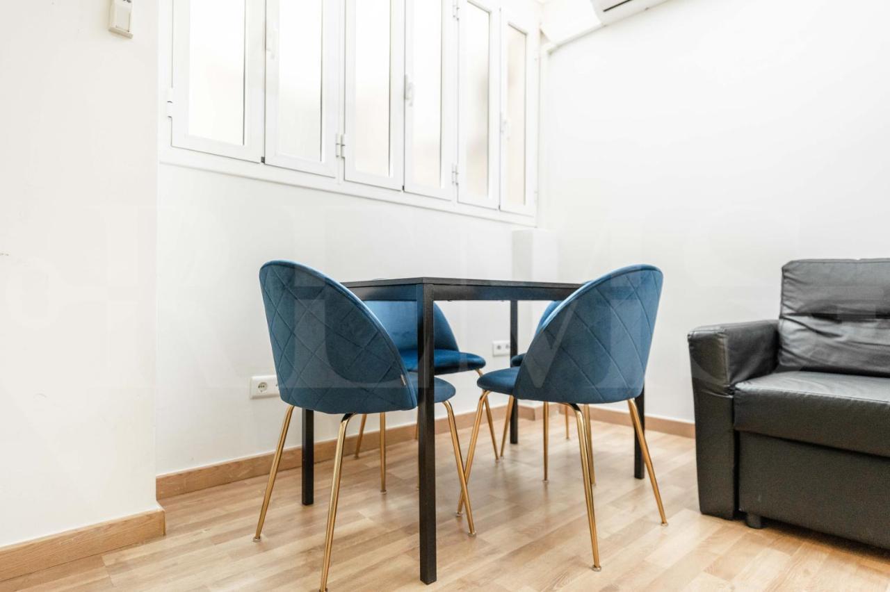 Ferienwohnung Modern Gem In Heart Of Malaga, Near Sights Rems Exterior foto