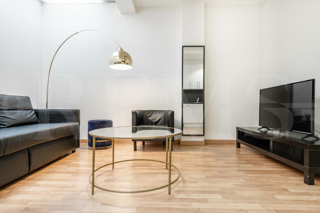 Ferienwohnung Modern Gem In Heart Of Malaga, Near Sights Rems Exterior foto